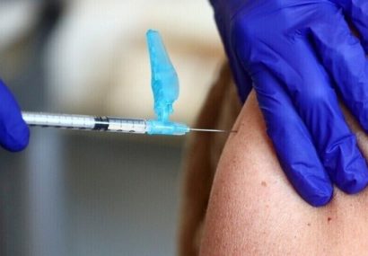 آغازواکسیناسیون خبرنگاران ومعلمان ازامروز