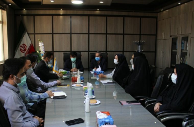 جلسه طرح های اشتغالزایی منظومه روستایی باحضورمدیرکل جدیددراستان