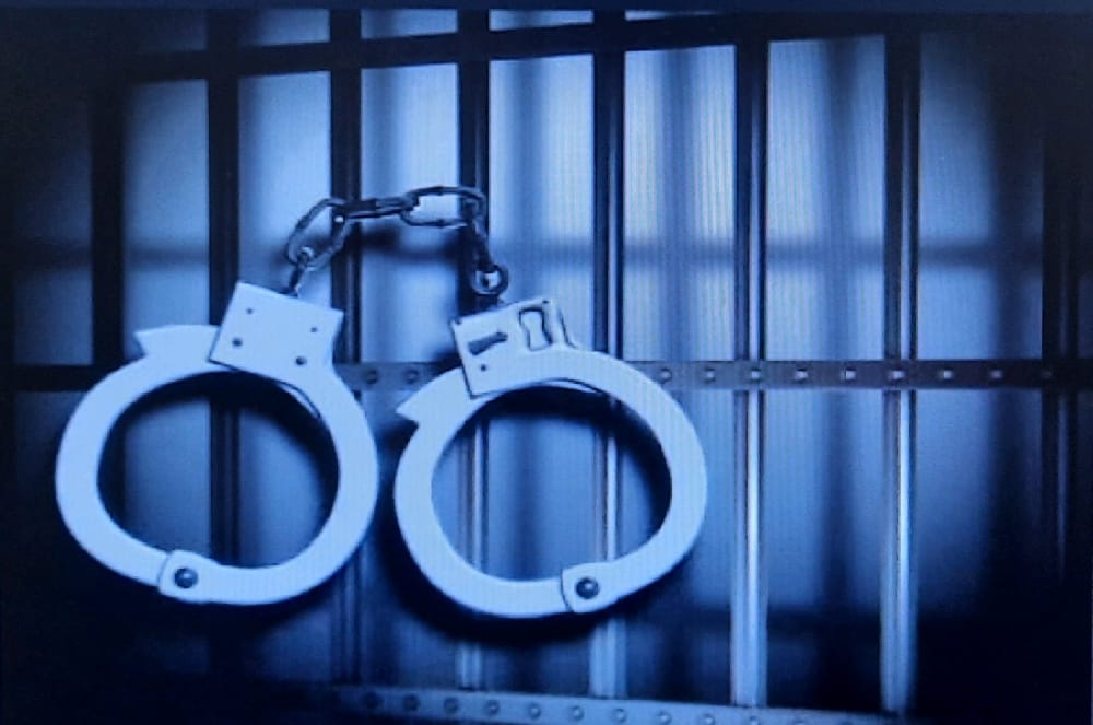 دستگيري سارق سيم و کابل برق در یاسوج