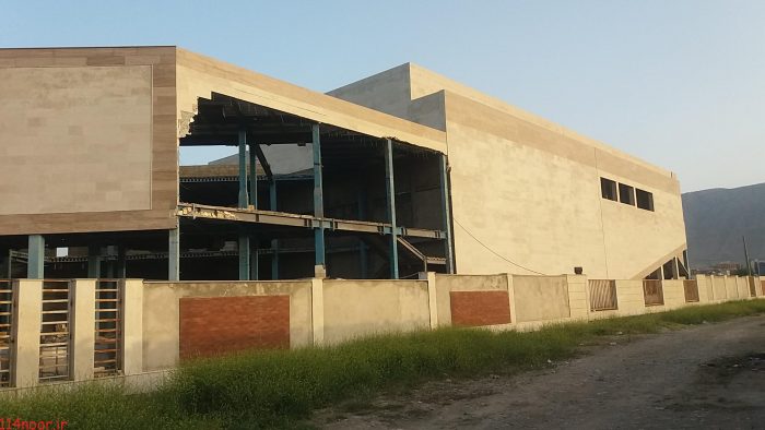 ساختمان در حال ساخت پردیس هنری گچساران فرو ریخت
