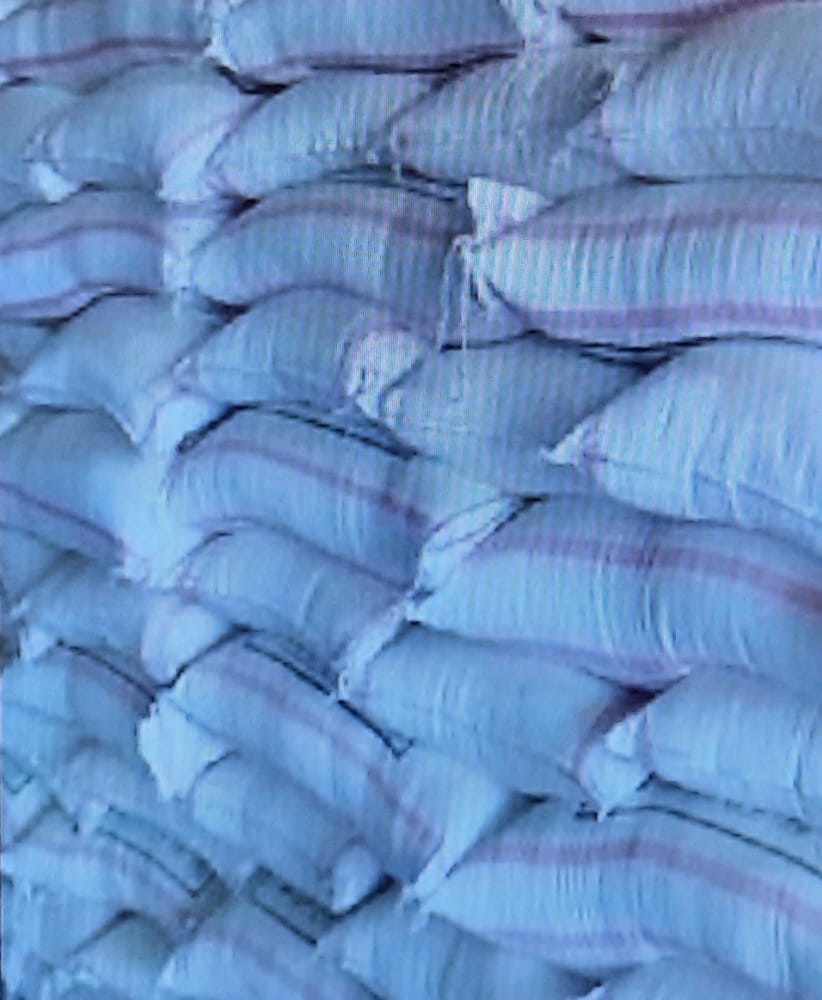 کشف بيش از ۲ تن آرد قاچاق در باشت