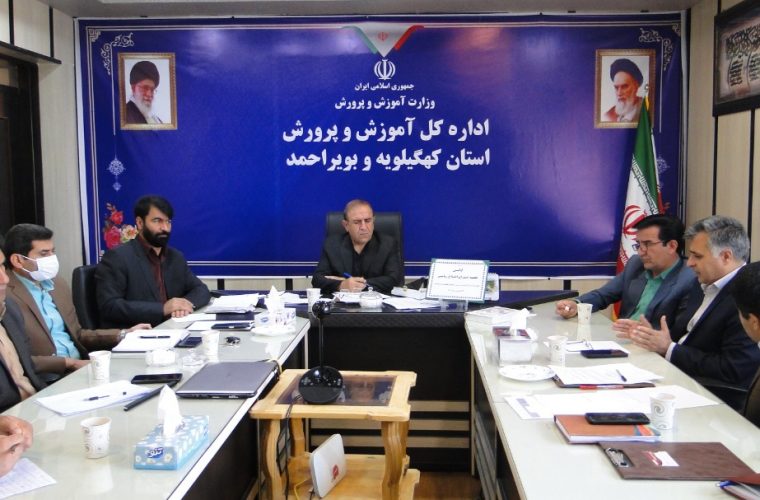 خانواده ها نگران دریافت کتب درسی دانش آموزان نباشند