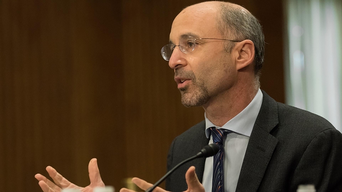 رابرت مالی: بایدن هرگز نگفت دیپلماسی و احتمال تفاهم با ایران مرده است / من منصوب شده‌ام تا نتیجه دیپلماتیک را پیگیری کنم / آماده تداوم مذاکرات غیرمستقیم با ایران هستیم / گزینه نظامی دشوار و خطرناک است؛ رئیس جمهور آمریکا تنها در صورت لزوم به آن متوسل خواهد شد / به دنبال تغییر حکومت ایران نیستیم، به اندازه کافی تجربه غم انگیز در بحث تغییر رژیم داشته ایم ۰