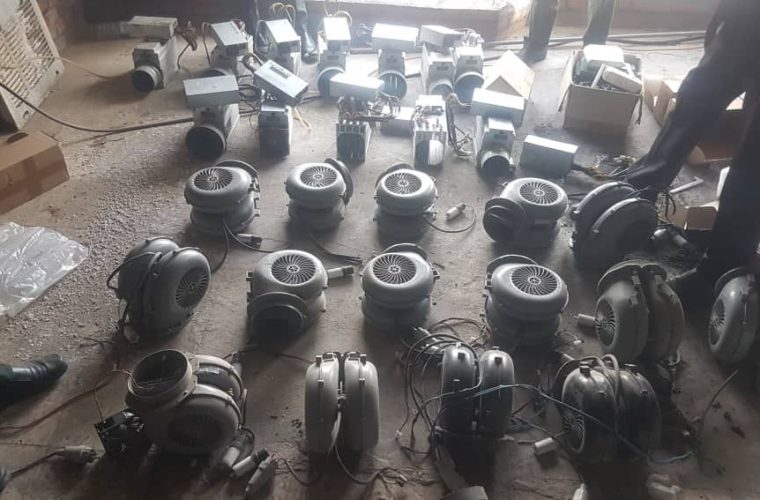 کشف ۱۲ دستگاه بیت کوئین در گچساران