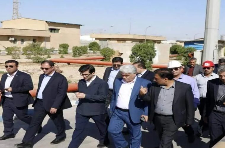 معاون وزیر نفت در امور پالایش و پخش وارد منطقه راهبردی خوزستان شد
