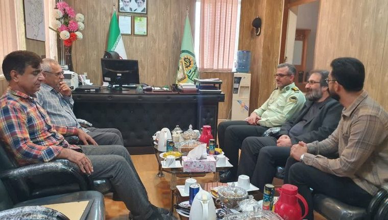 دیدار رئیس اداره فرهنگ وارشاد اسلامی گچساران با فرمانده انتظامی به مناسبت هفته فراجا