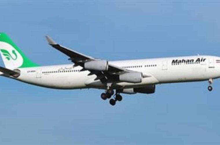 گرد و غبار مانع فرود هواپیمای ماهان به فرودگاه گچساران شد