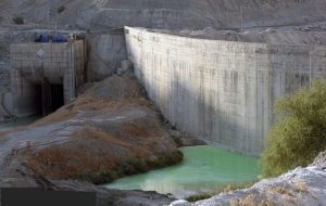 پیشرفت کاری ۵۰ درصدی سد تنگ سرخ