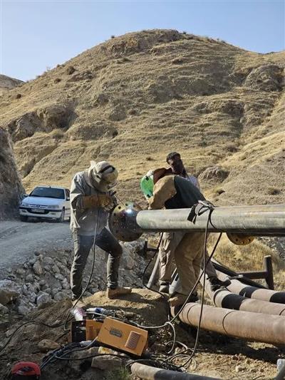ایمن‌سازی یك كیلومتر از خطوط چاه‌های تاسیسات بهره‌برداری گچساران ۱ شركت نفت و گاز گچساران(سقلاطون)