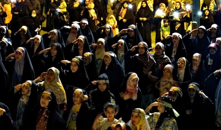 جشن آغاز امامت امام زمان (عج) در گچساران جشن آغاز امامت امام زمان (عج) در گچساران