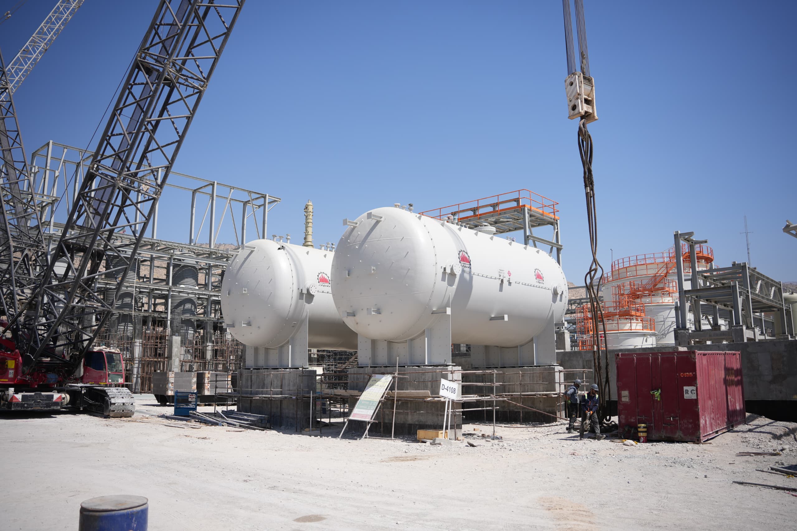 پیشرفت‌طرح پلی اتیلن سنگین شرکت صنایع پلیمر گچساران که روند اجرای آن شتاب گرفته است، از ۵۰ درصد عبور کرد.