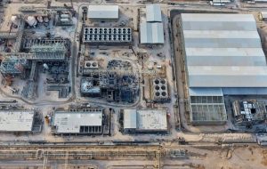 پیشرفت طرح پلی‌اتیلن سنگین گچساران از ۵۵ درصد عبور کرد