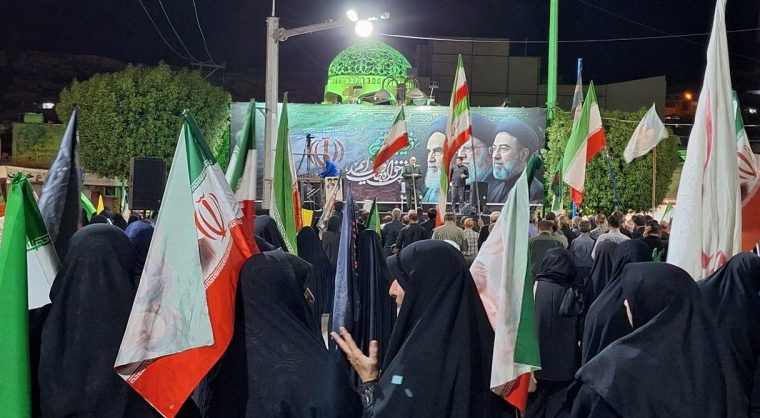 ۱۲۳ شب ایستادگی گچسارانی هادرمیدان حماسه